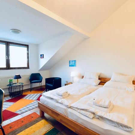 Charming Attic Apartment Near Messe Wien And Center Exterior foto